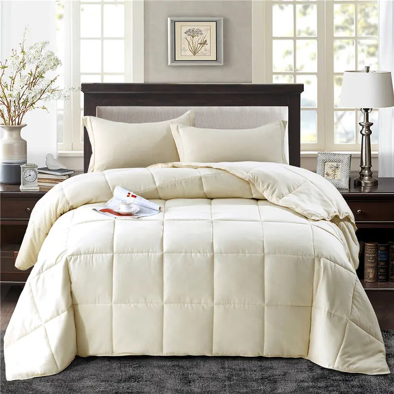 HIG 3PC down Alternative Comforter Set - All Season Reversible Comforter with Two Shams - Quilted Duvet Insert with Corner Tabs - Box Stitched - Breathable, Soft, Fluffy Polyester Breathable