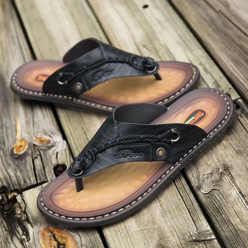 Handmade Leather Slippers Summer Fashion Men Flip Flops Outdoor Slippers Breathable Comfortable Man Flip-Flops plus Size